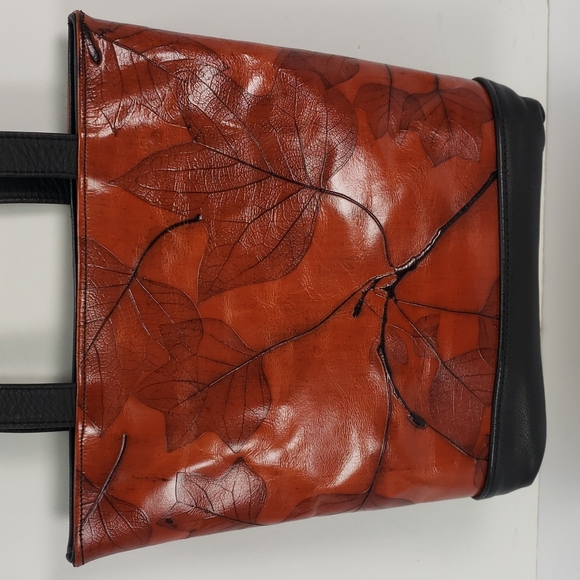 Leaf Leather Bags Leaf Leather Cl Whiting Collection Hand Tooled